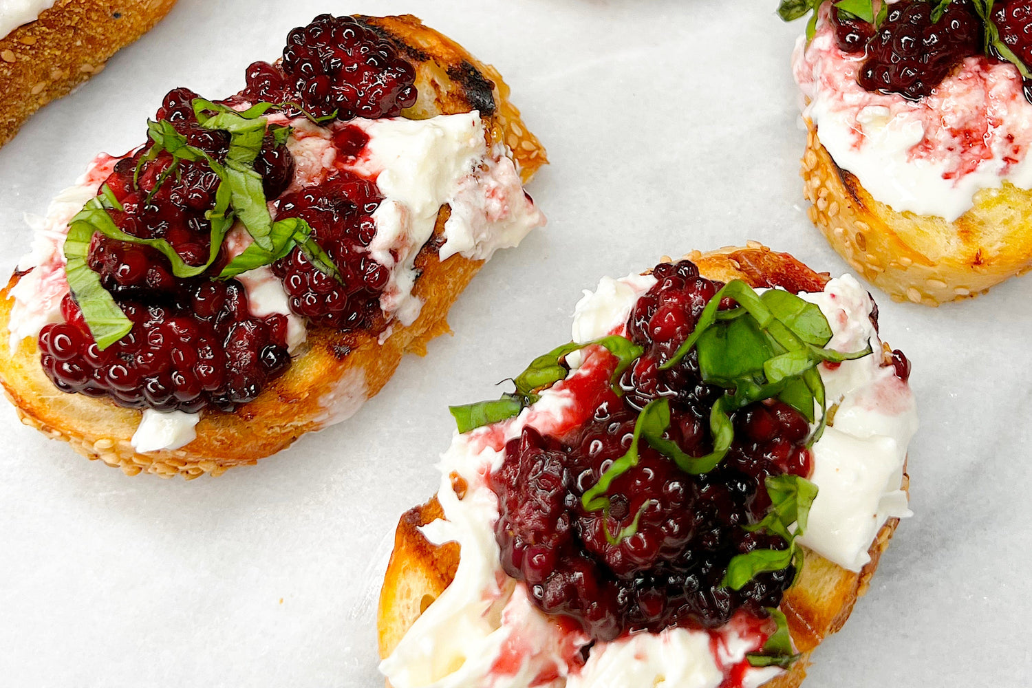 Blackberry Burrata Bruschetta