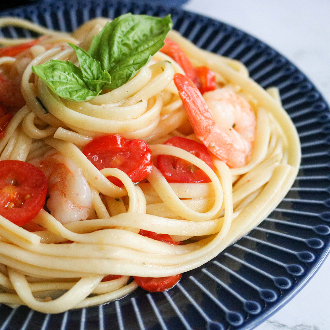 shrimp and tomato pasta