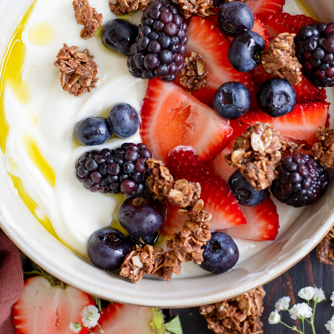 yoghurt with fresh fruit and a drizzle of olive oil