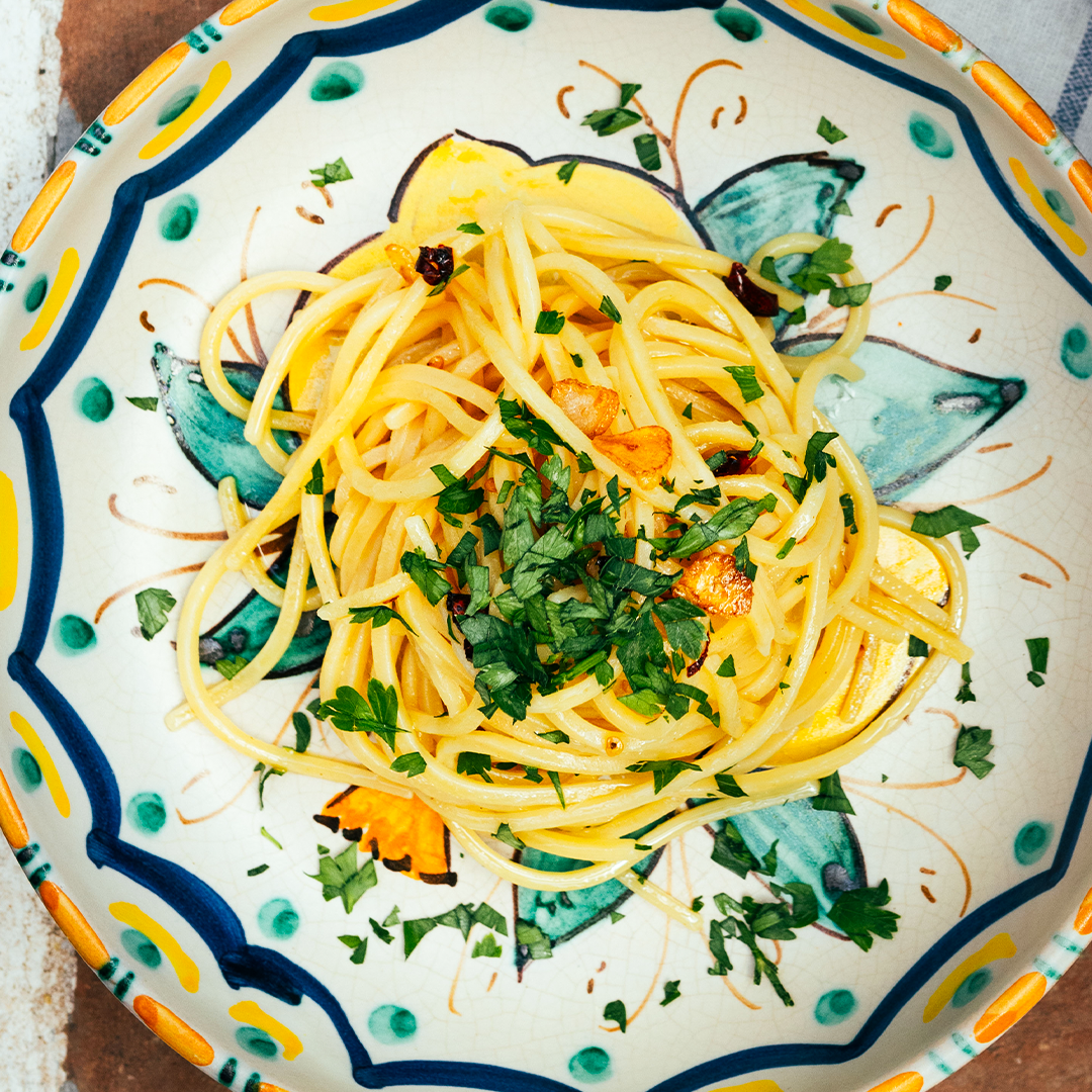 garlic and olive oil pasta