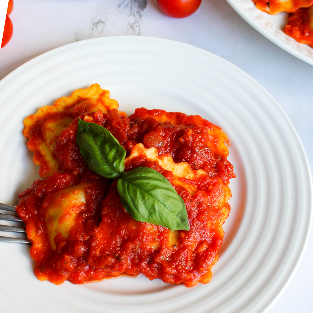 ravioli with marinara pasta sauce