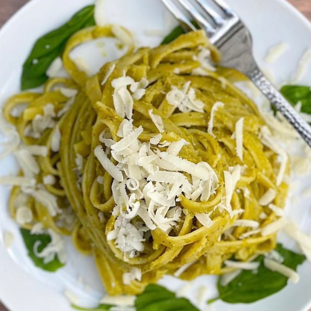 Pasta with pesto sauce